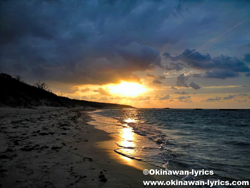 ニシ浜の夕日@波照間島
