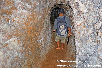 日本軍の洞窟@オマ山、コスラエ(ミクロネシア連邦)
