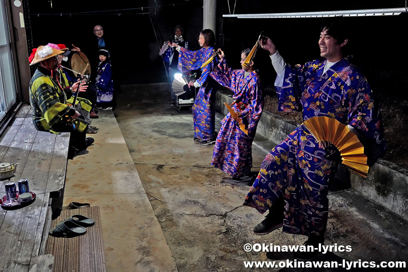 旧暦年越し行事「マースヤー」草戸原の踊り@粟国島