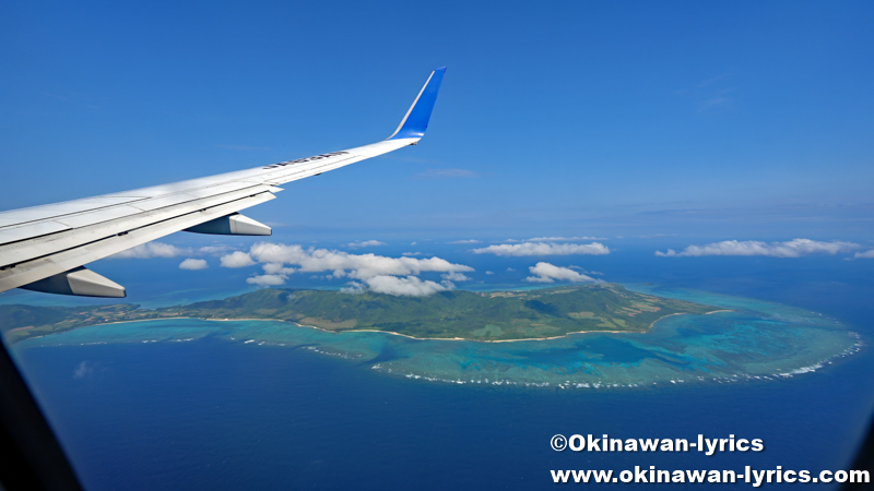 飛行機で石垣島へ